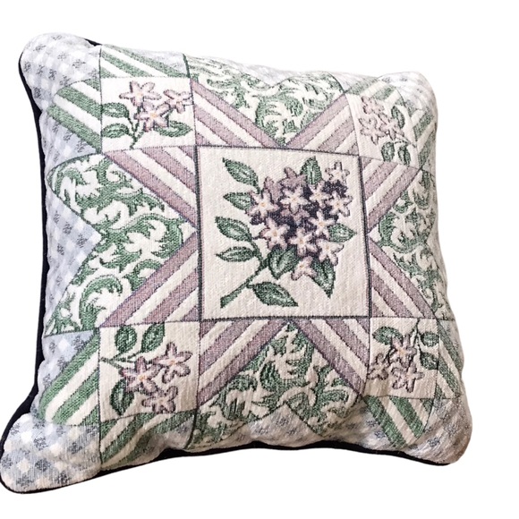 Lot Of 3 Vintage Floral Needlepoint Cottagecore Throw Pillows Purple And Greens - Picture 3 of 14